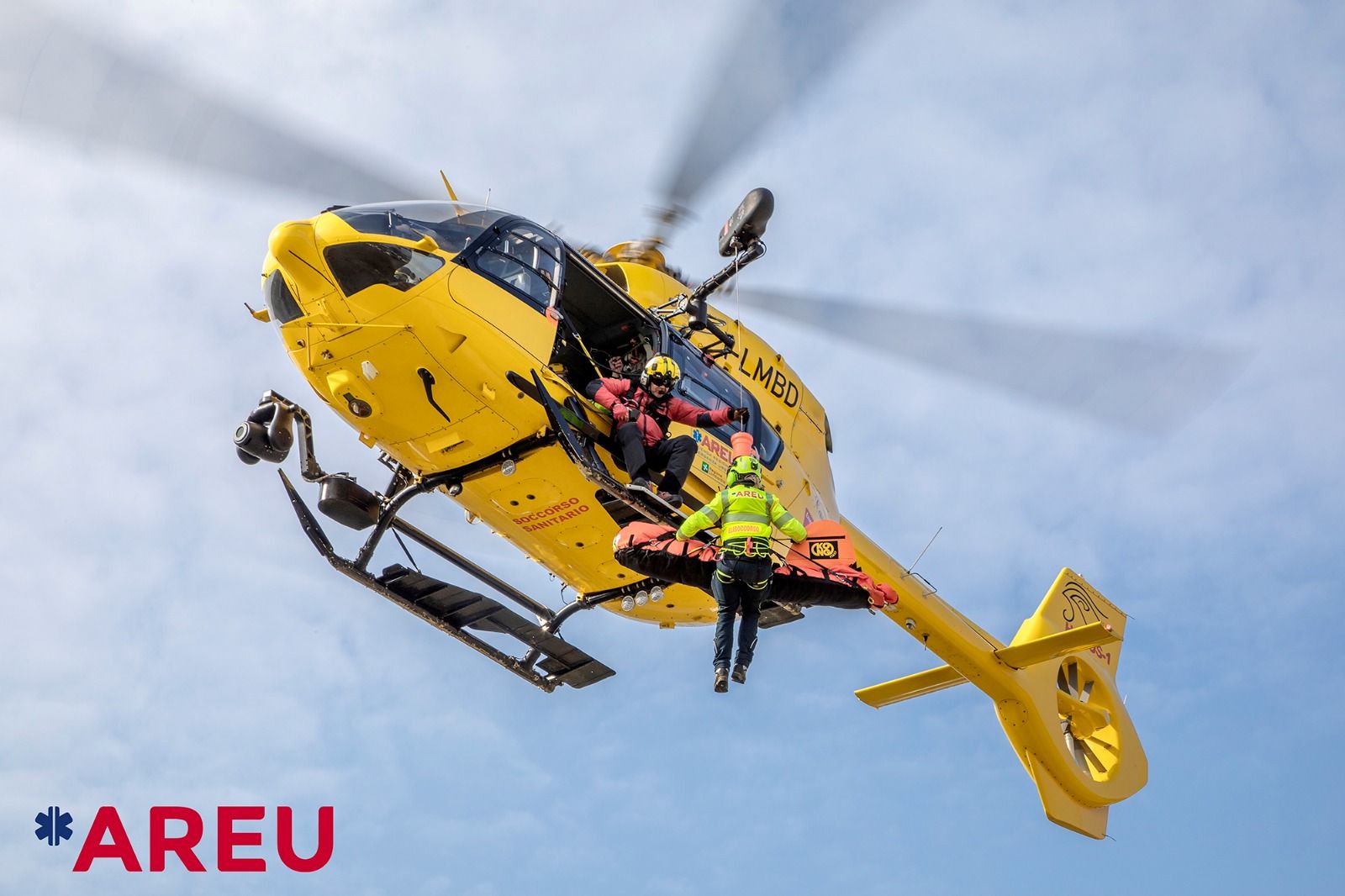 immagine AREU attiva il primo servizio di Elisoccorso per il Trasporto Assistito Materno (Eli-STAM)