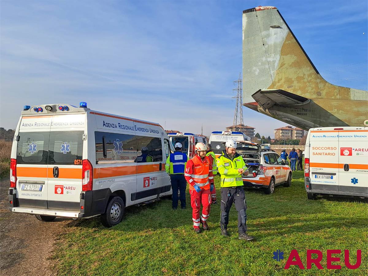 immagine Esercitazione di incidente maggiore a Bovisio Masciago: in campo AAT Monza Brianza, Vigili del Fuoco, Prefettura e tutte le forze del sistema di soccorso