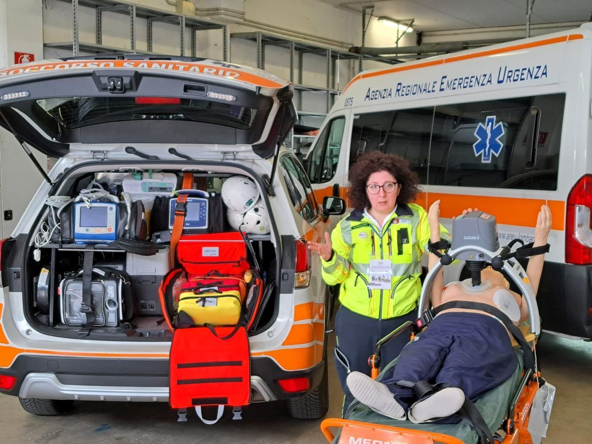 immagine Quando il soccorso si racconta: famiglie e operatori protagonisti all’open day della Sala Operativa Regionale Emergenza Urgenza dei Laghi